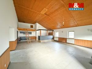 Prodej rodinného domu, Černá v Pošumaví, 136 m2