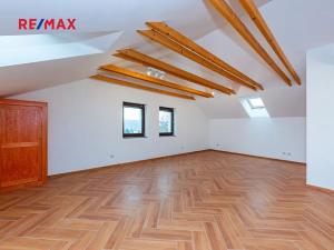 Pronájem bytu 3+kk, Praha - Lipence, K Vlásence, 138 m2