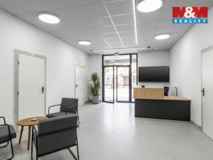 Pronájem obchodního prostoru, Kladno, Kordačova, 350 m2