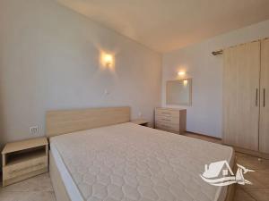 Prodej bytu 2+kk, Nesebar, Bulharsko, 63 m2