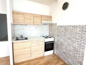 Prodej bytu 2+kk, Praha - Hlubočepy, Peškova, 41 m2