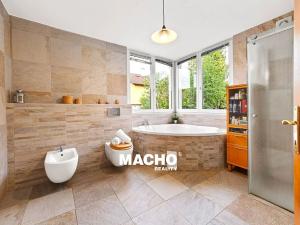 Prodej rodinného domu, Řitka, U vodojemu, 333 m2