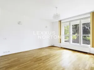 Pronájem bytu 3+1, Praha - Dejvice, Komornická, 121 m2