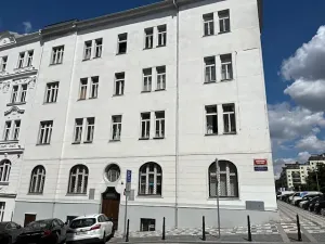 Pronájem kanceláře, Praha - Žižkov, Tovačovského, 86 m2