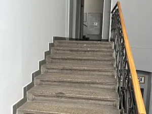 Pronájem kanceláře, Praha - Žižkov, Tovačovského, 86 m2