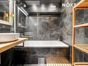 Prodej bytu 2+1, Praha - Strašnice, Sečská, 69 m2