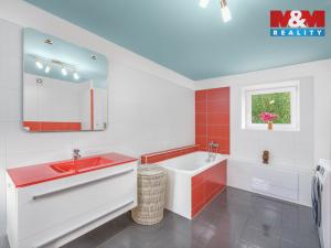 Prodej rodinného domu, Kladruby nad Labem - Kolesa, 200 m2