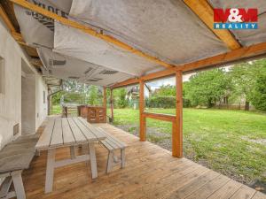 Prodej rodinného domu, Kladruby nad Labem - Kolesa, 200 m2