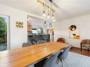 Pronájem rodinného domu, Praha - Kbely, Divišova, 187 m2