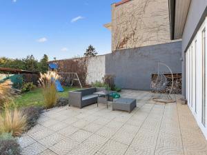 Pronájem rodinného domu, Praha - Kbely, Divišova, 187 m2