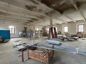 Pronájem komerční nemovitosti, Lhota Rapotina, 400 m2