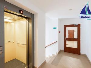 Prodej bytu 2+kk, Praha - Pitkovice, Penízovková, 63 m2