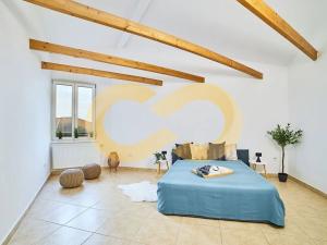 Prodej atypického bytu, Planá nad Lužnicí, Harrachova, 150 m2