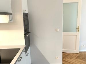 Pronájem bytu 2+kk, Praha - Smíchov, Pivovarská, 53 m2