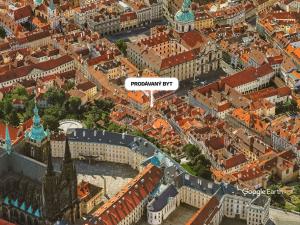 Prodej bytu 2+1, Praha - Malá Strana, Zámecká, 47 m2