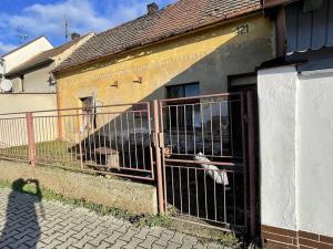 Dražba rodinného domu, Lenešice, Komenského, 55 m2