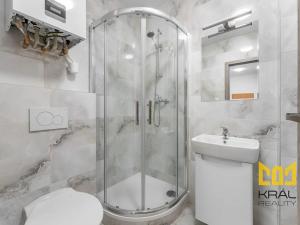 Pronájem bytu 3+kk, Praha - Vršovice, Krymská, 61 m2