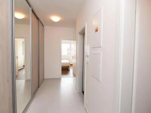 Pronájem bytu 2+kk, Praha - Jinonice, Pod stolovou horou, 54 m2