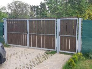 Pronájem bytu 2+kk, Útěchov, 60 m2