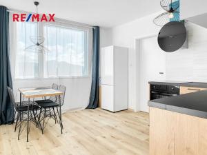 Pronájem bytu 2+1, Stráž pod Ralskem, Jižní, 54 m2