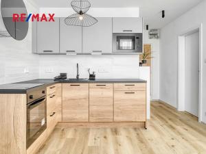 Pronájem bytu 2+1, Stráž pod Ralskem, Jižní, 54 m2