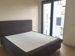 Pronájem bytu 2+kk, Praha - Libeň, Menclova, 52 m2