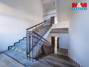 Prodej výrobních prostor, Načeradec, Zámecké náměstí, 1800 m2