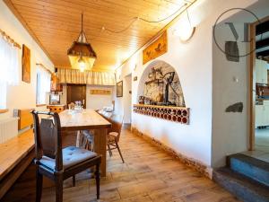 Prodej chalupy, Volary, 240 m2