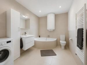 Prodej rodinného domu, Vojkovice, 200 m2