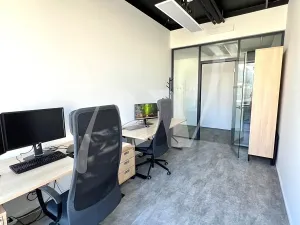 Pronájem kanceláře, Praha - Holešovice, Dělnická, 441 m2