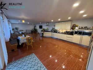 Pronájem rodinného domu, Zborovice, Lesní, 345 m2