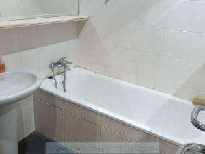 Pronájem pokoje, Praha - Hlubočepy, Geologická, 18 m2