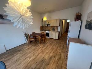 Pronájem bytu 2+kk, Praha - Libeň, Sokolovská, 39 m2