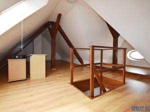 Pronájem bytu 2+1, Ústí nad Labem - Krásné Březno, Drážďanská, 75 m2