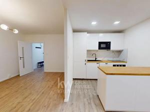 Pronájem bytu 3+kk, Praha - Michle, Přímětická, 67 m2