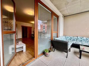 Pronájem bytu 3+kk, Praha - Čakovice, Bermanova, 81 m2