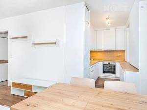 Pronájem bytu 3+kk, Pardubice, Bratranců Veverkových, 69 m2