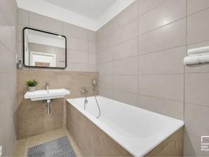 Pronájem bytu 2+kk, České Budějovice, K. Šatala, 62 m2