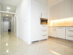 Prodej bytu 4+kk, Praha - Vokovice, Irská, 140 m2