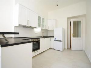 Pronájem bytu 2+1, Praha - Vinohrady, Mánesova, 79 m2