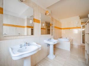 Pronájem bytu 5+1, Praha - Malá Strana, Újezd, 286 m2