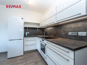 Prodej bytu 2+1, Praha - Černý Most, náměstí Plukovníka Vlčka, 83 m2