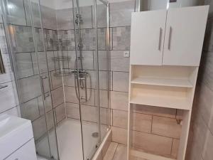 Prodej bytu 2+1, Meziměstí, Tovární, 66 m2