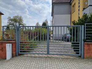 Prodej obchodního prostoru, Milevsko, Jeřábkova, 740 m2