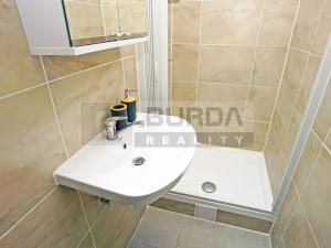 Pronájem bytu 1+kk, Neratovice, 28 m2