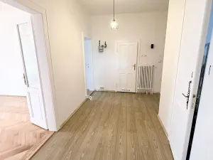 Pronájem bytu 3+1, Praha - Strašnice, Nad vodovodem, 105 m2