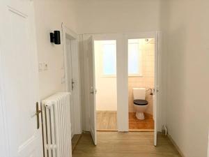 Pronájem bytu 3+1, Praha - Strašnice, Nad vodovodem, 105 m2