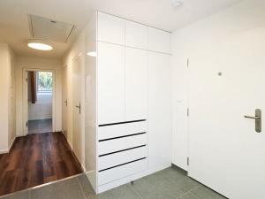 Pronájem bytu 3+kk, Dolní Břežany, 5. Května, 111 m2