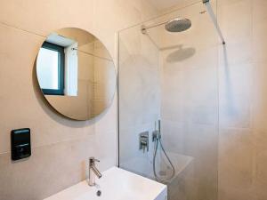 Prodej rodinného domu, Dolní Břežany, U Lesa, 150 m2