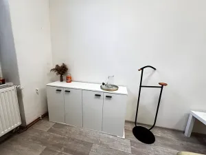 Pronájem obchodního prostoru, Nový Jičín, Gen. Hlaďo, 16 m2